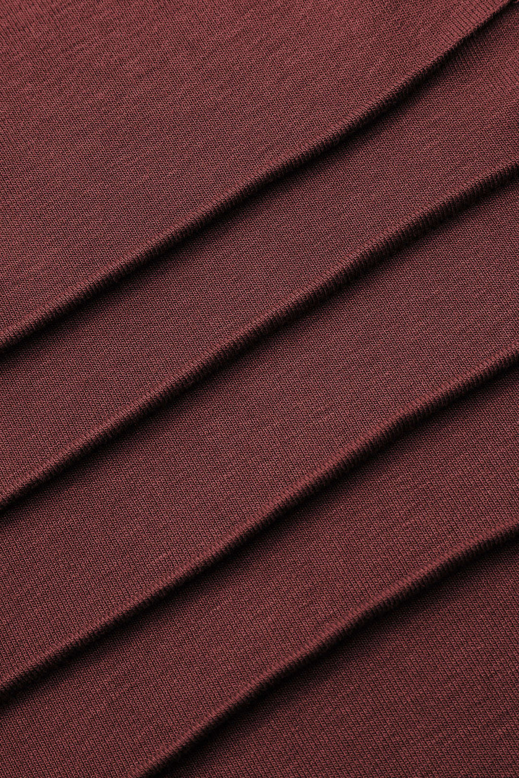 Siyah Yüksek Yaka Büzgülü Yırtmaçlı UzunKollu MaxiElbise