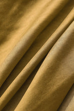 asimetrik kesim yırtmaçlı düğme detaylı etek