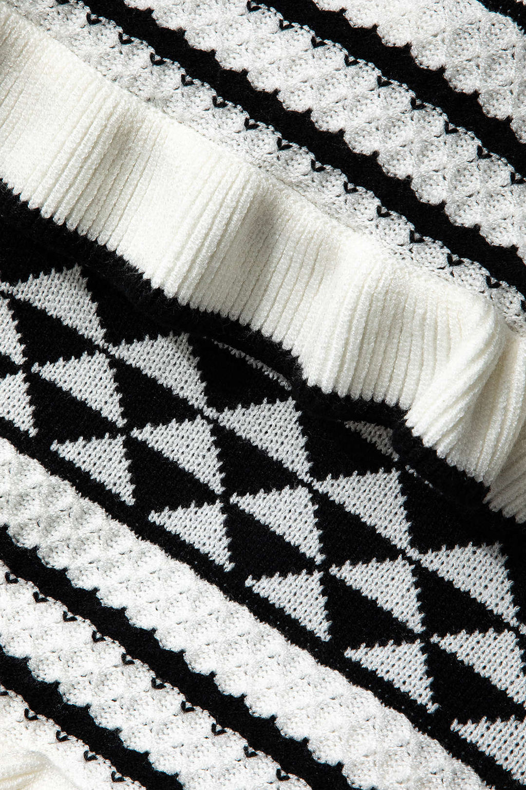 Çizgili Korse Sütyen Üstü ve Katmanlı Ruffle Örgü Midi Etek Seti