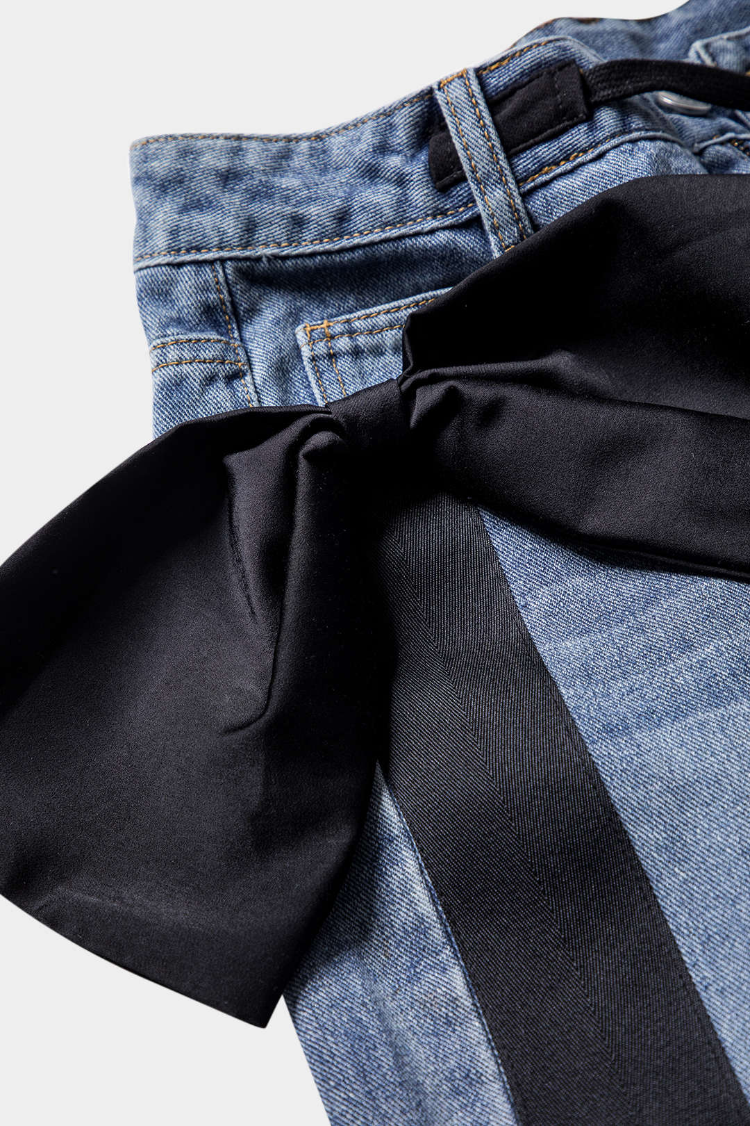 Mavi Patchwork Desenli Papyonlu Cepli Kot Pantolon