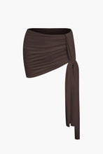 basic asimetrik üst ve bağlamalı mini etek set