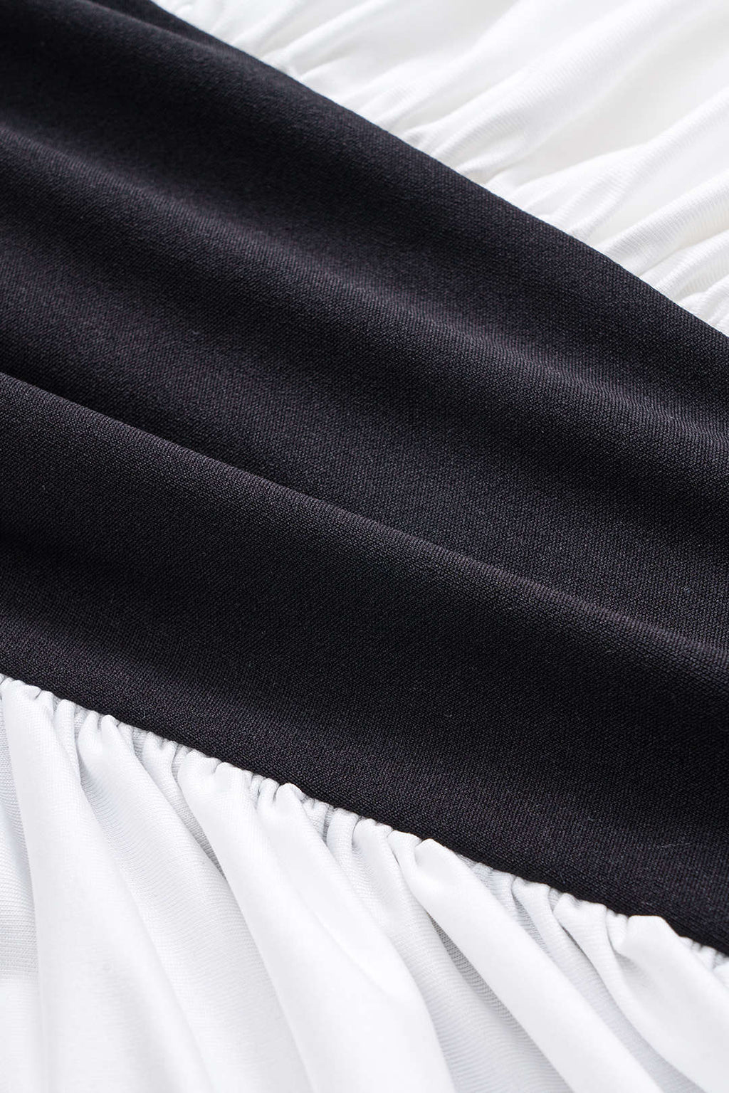 Koyu Siyah Sırtı Açık Büzgülü Halter Elbise