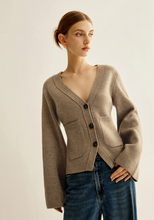 bele oturan oversize kollu hırka