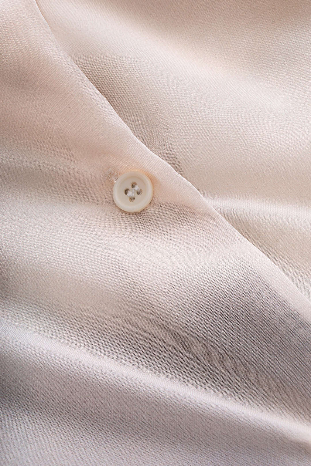 Çiçek Desenli Yarı Şeffaf Uzun Kollu Gömlek