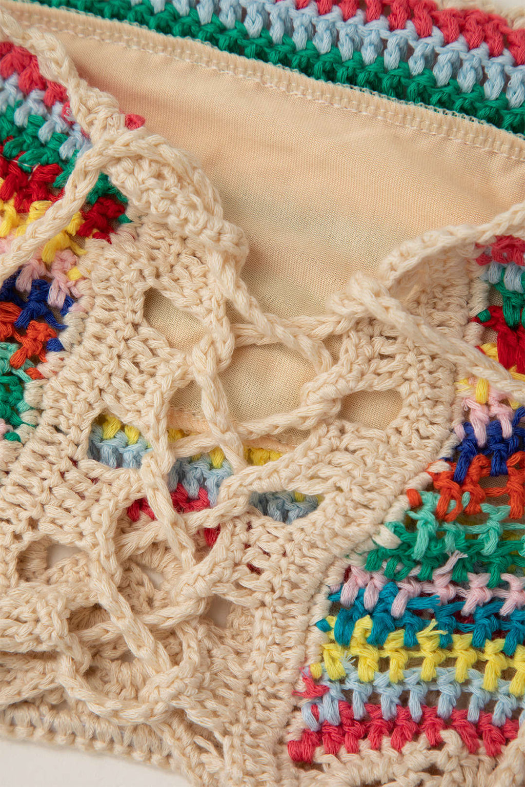 Gökkuşağı Kıvrılmış Bağcıklı Süveter ve Şort Takımı