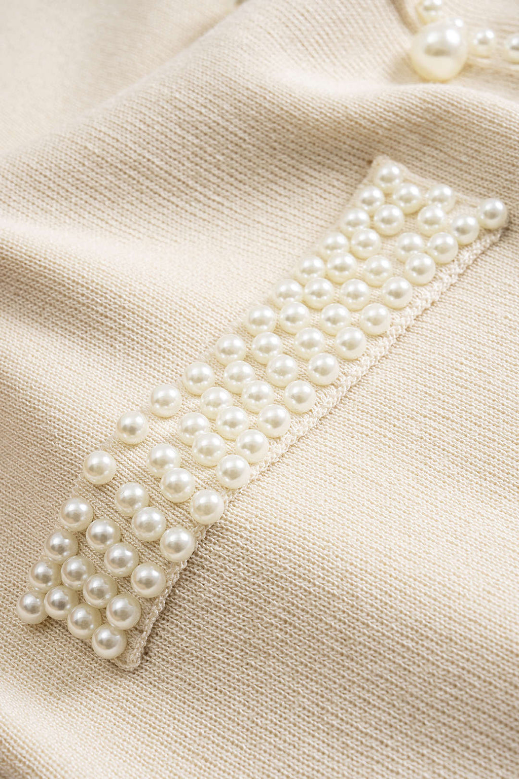 Krem Parıltılı İnci Detaylı Yumuşacık Triko Elbise