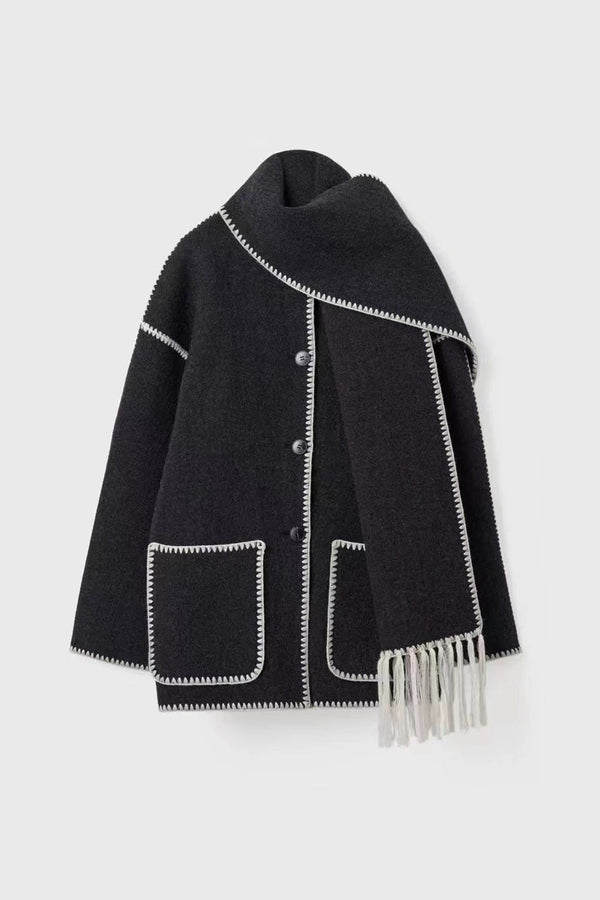 beyaz detaylı wool kaban