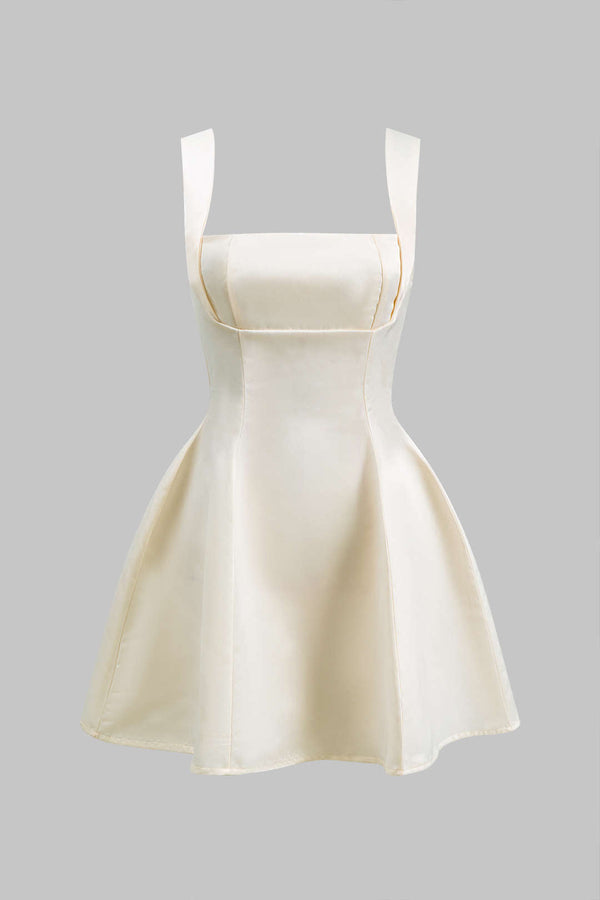 bağcıklı sırt dekolteli mini elbise