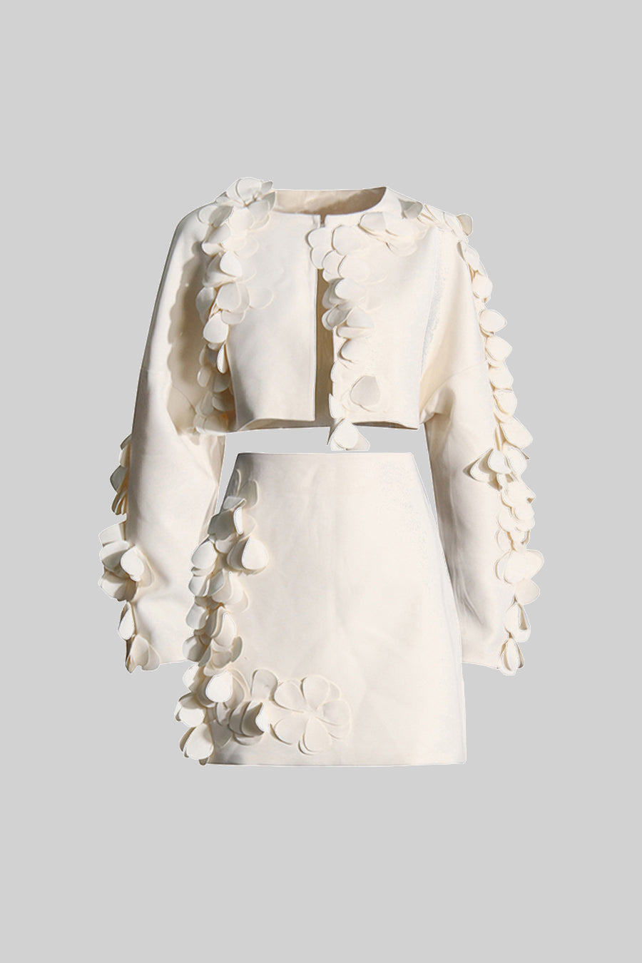 Petal Süslemeli İki Parçalı Takım