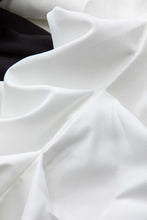 v yaka büzgülü kollu üst