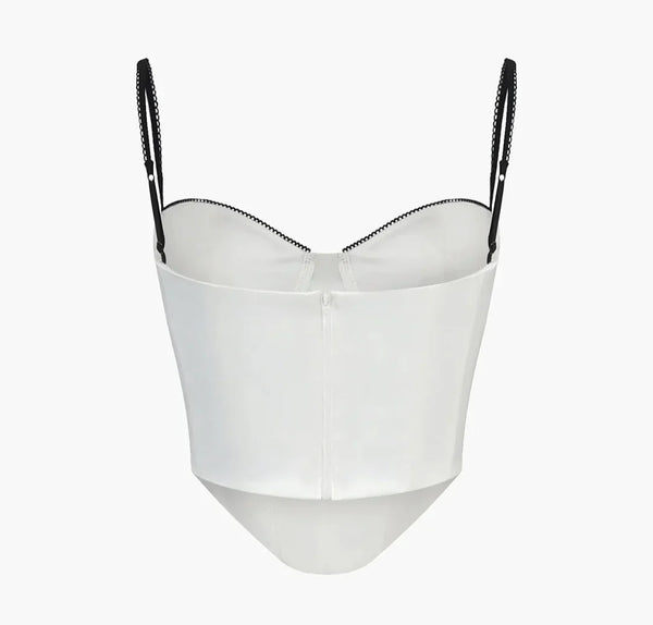 siyah detaylı bustiyer