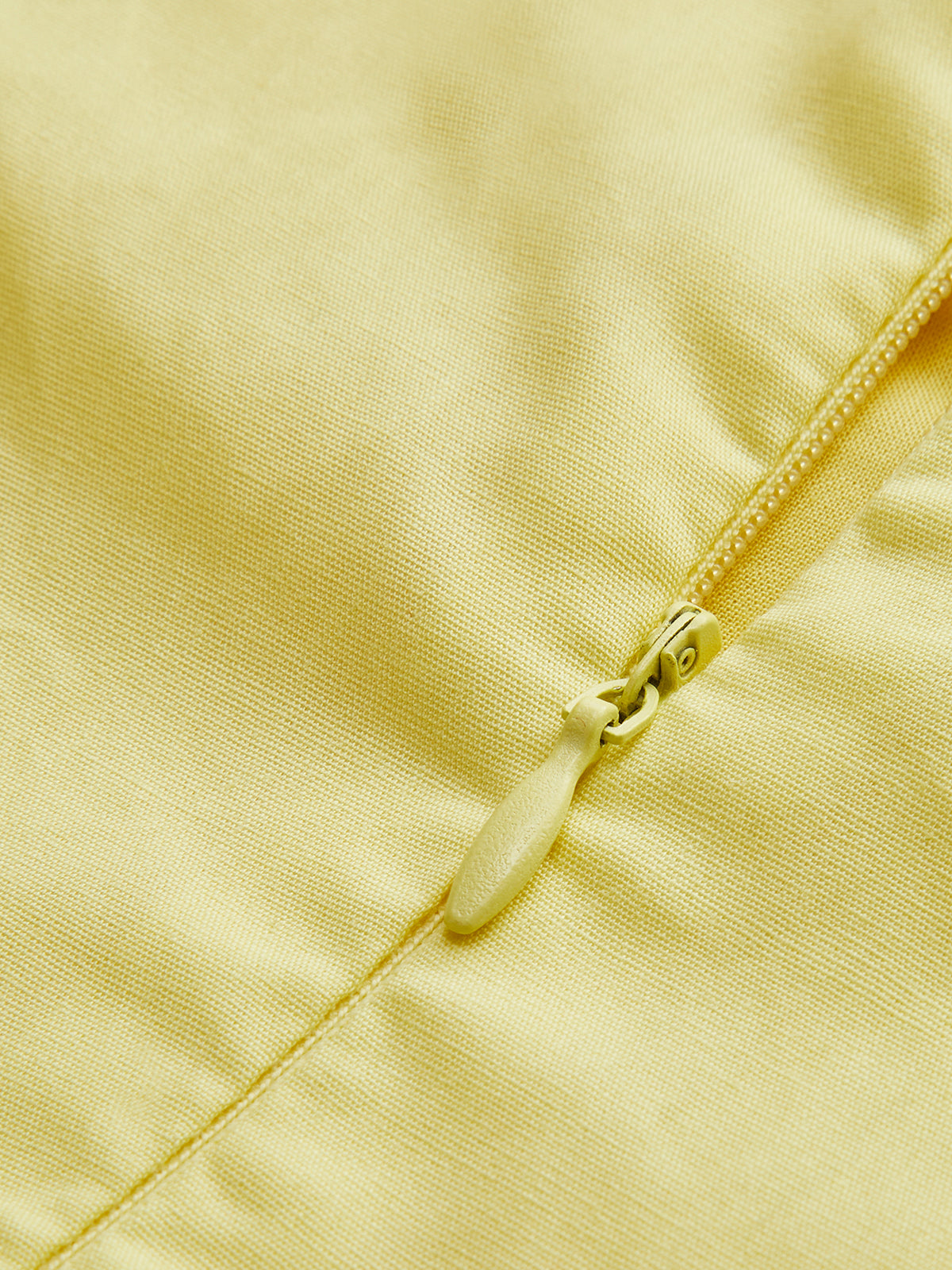 Marul Kesimli Yırtmaçlı Abiye Midi Elbise