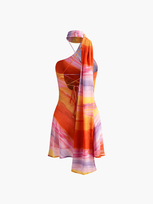 halter sırt dekolteli batik kısa elbise