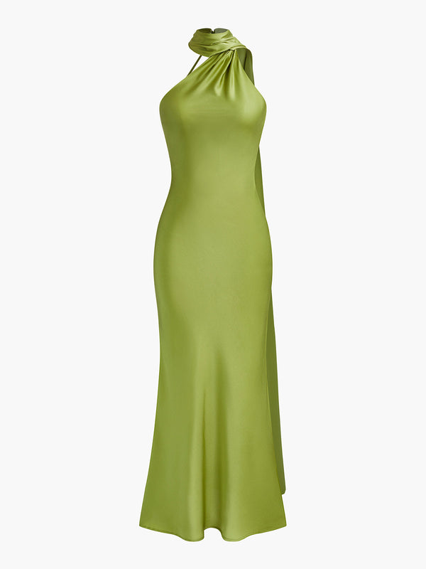 sırtı açık saten halter elbise
