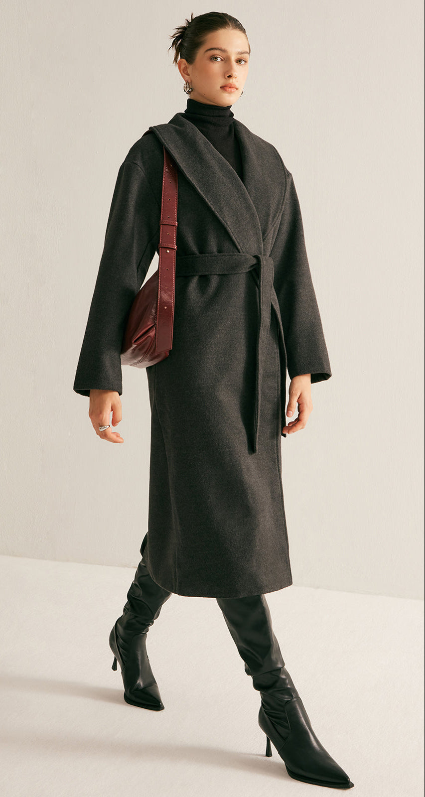 Çok Yönlü Kemerli Uzun Kaban