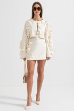 çiçekli iki parça takım