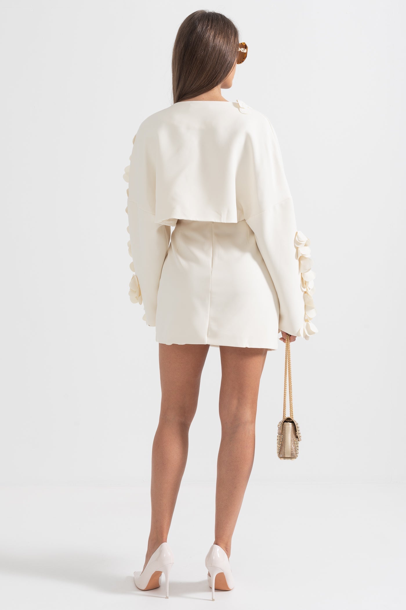 Petal Süslemeli İki Parçalı Takım