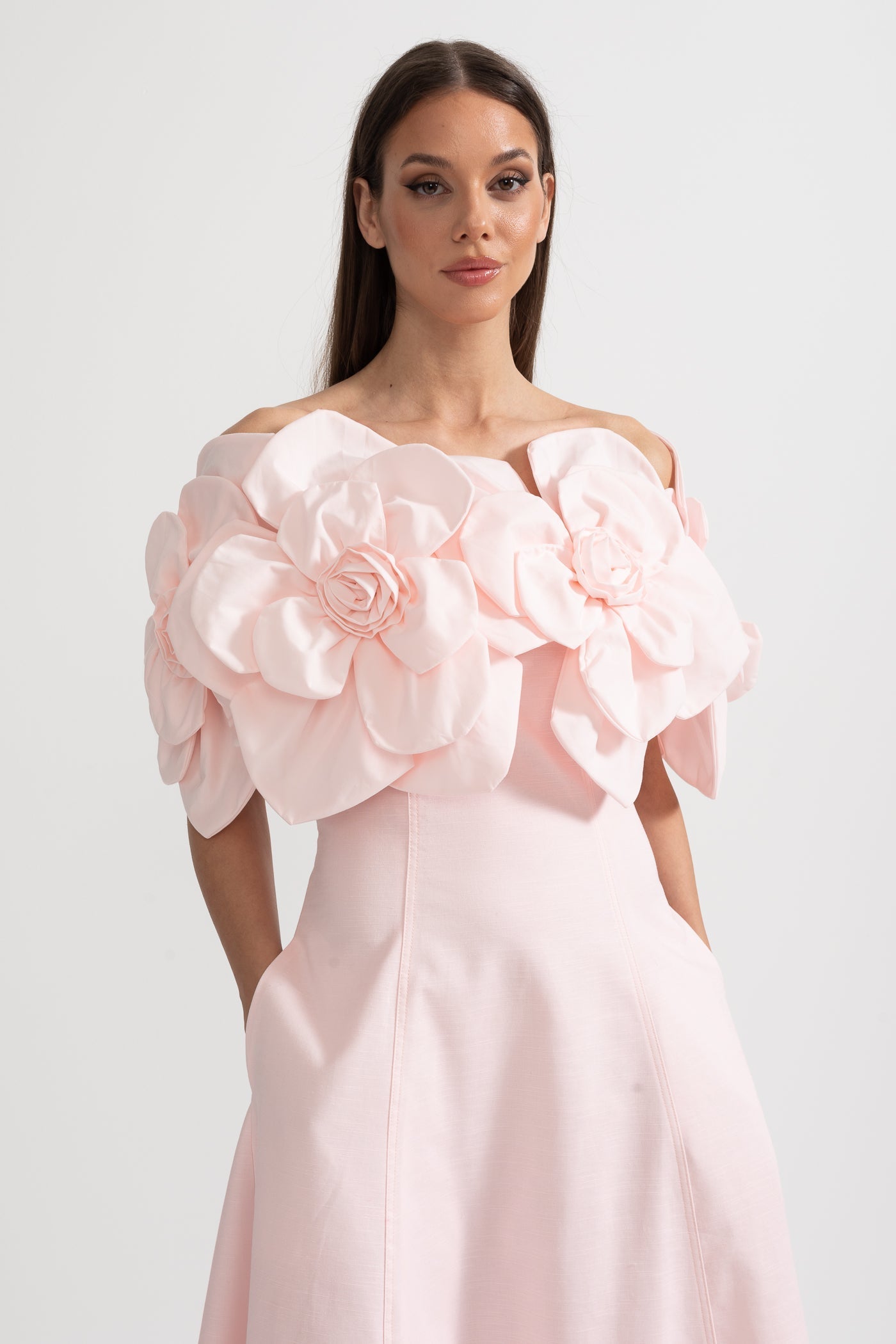 Çiçek Desenli Midi Elbise