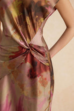 tie dye midi elbise