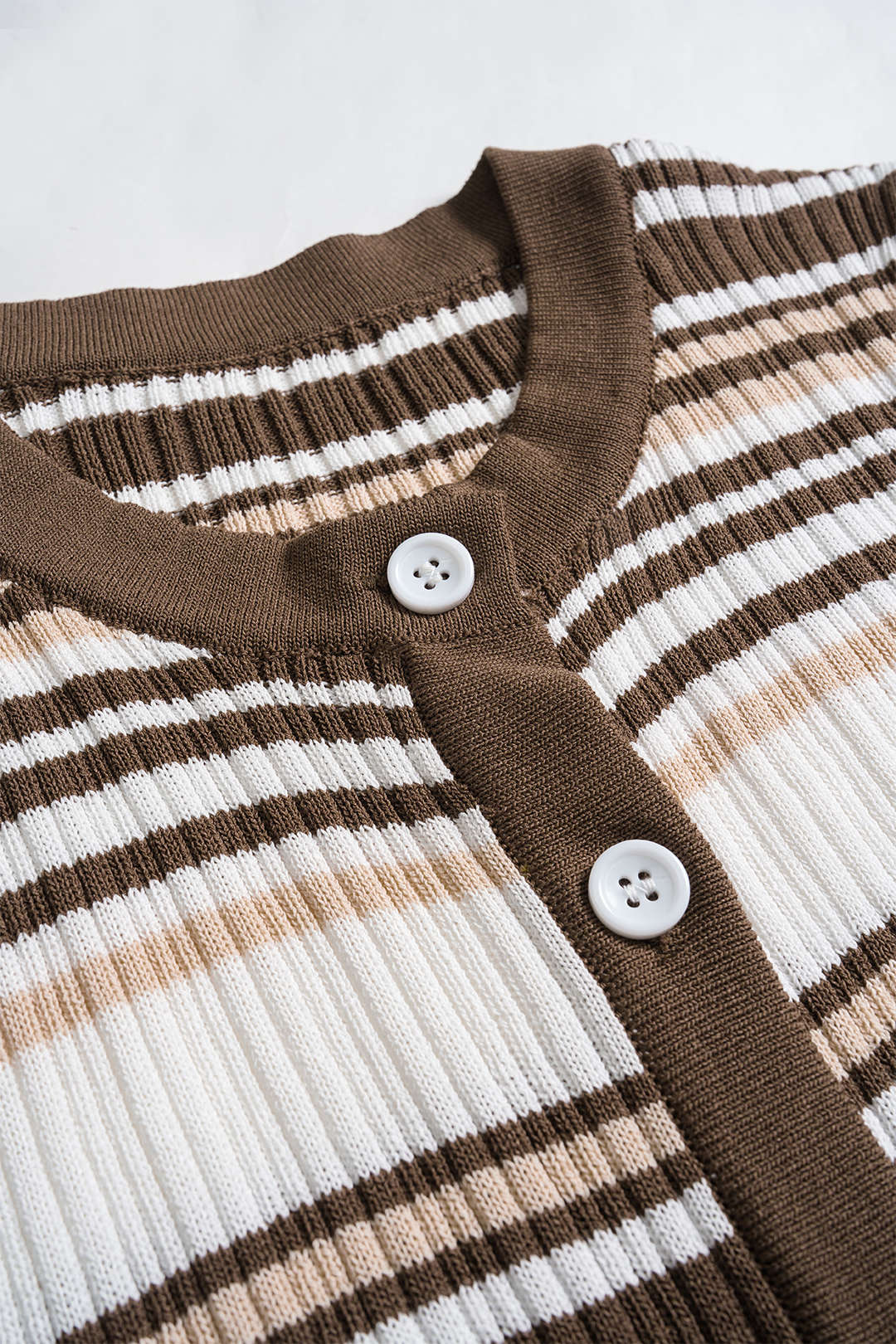 Örgü Kontrast Şeritli Düğmeli Kısa Kollu Kadın Üst Tunik