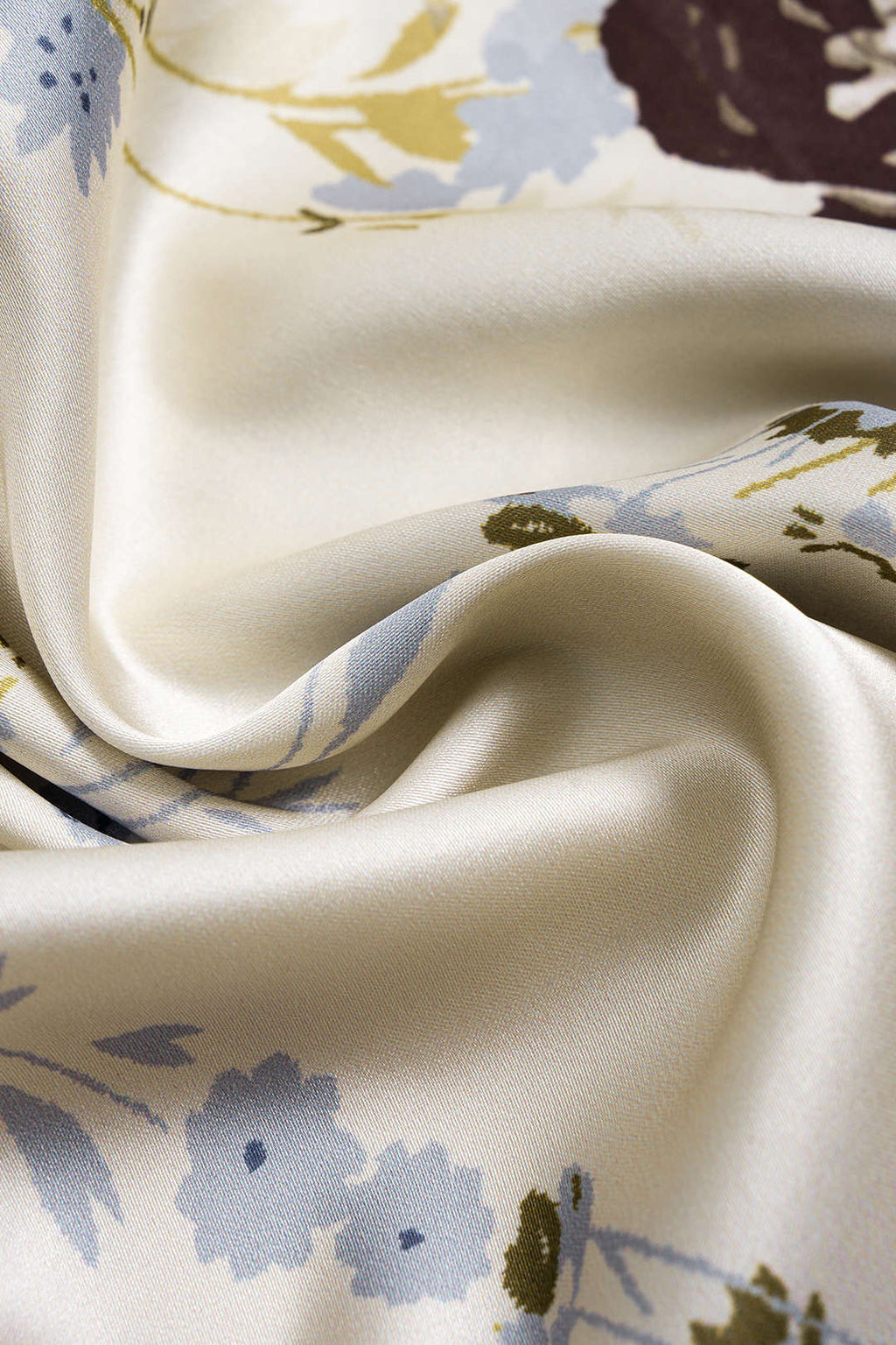 Krem Kusursuz Çiçekli Desenli Saten Büzgülü Elbise