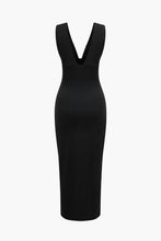 sırtı açık büzgülü yırtmaçlı polyester elbise