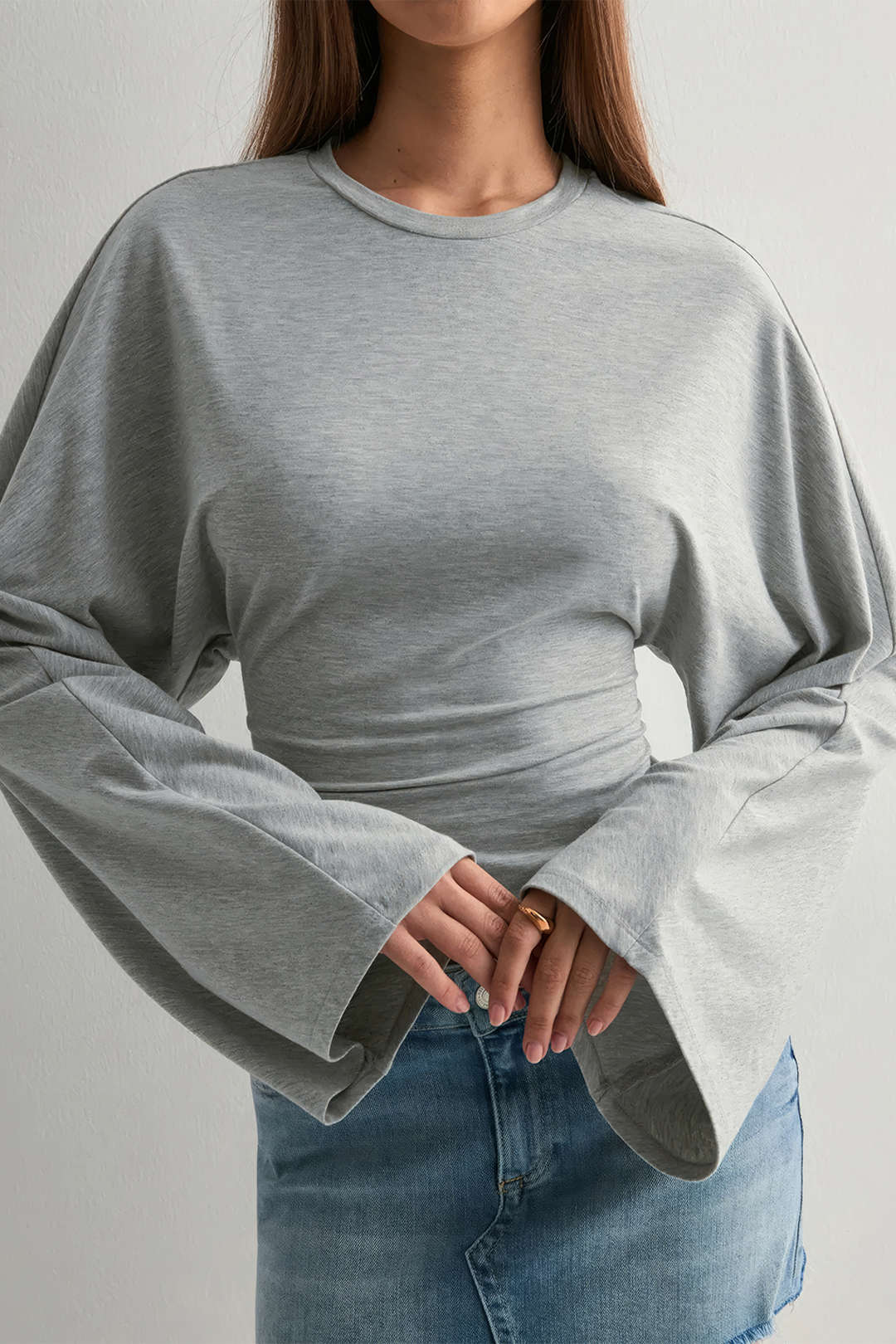 Büzgülü Uzun Kollu Yuvarlak Yaka Şık Detaylı Kadın Bluz