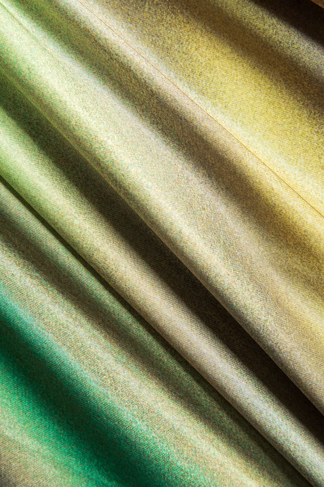 Çiçek Desenli Halter Yaka Sırt Açık Maxi Elbise