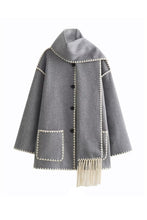 beyaz detaylı wool kaban